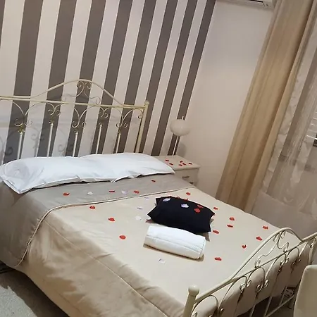 فندق مبيت وإفطار Alba 4*