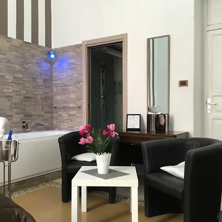 فندق مبيت وإفطار Alba