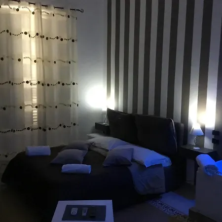 فندق مبيت وإفطار Alba 4*